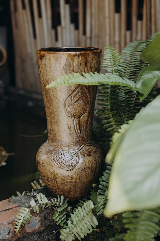 ceramic jar, garden, ceramics-7250712.jpg